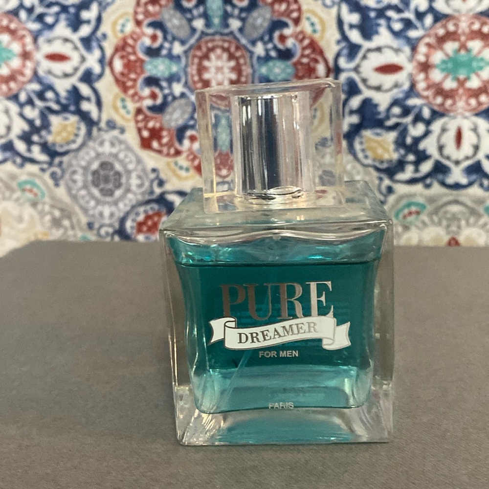 PURE DREAMER Paris